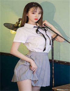 《宝贝在车里想要你》