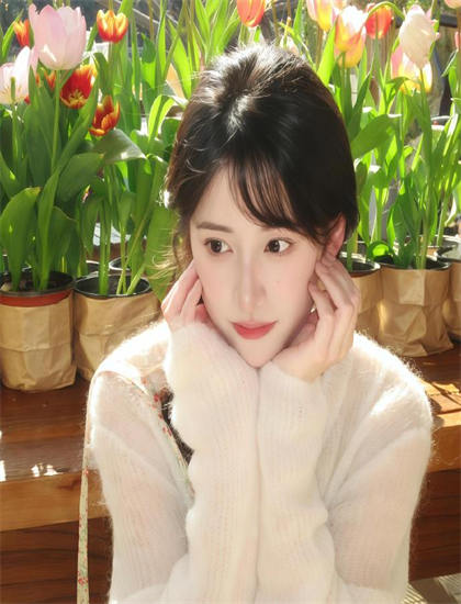 漂亮女医生的特殊服务中文版_国语版韩国电视剧_香蕉文化免费读漫画的